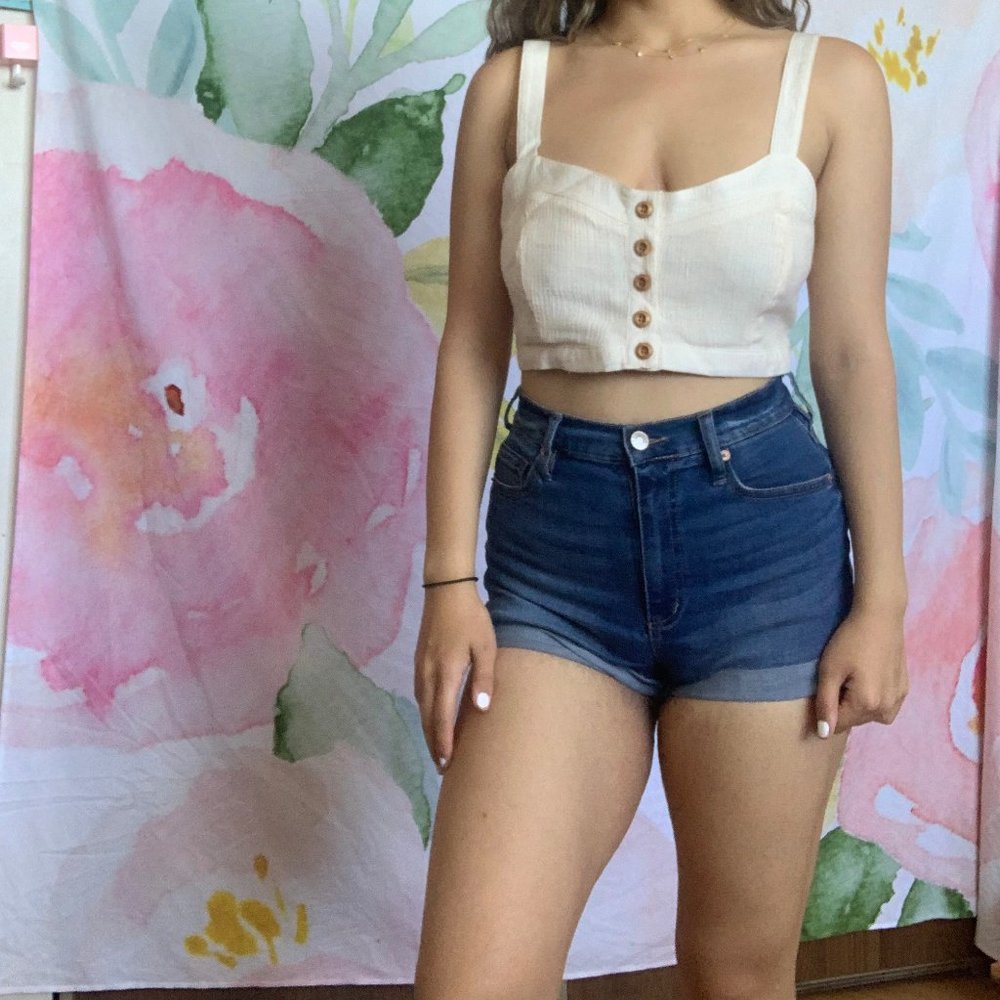 NWOT Mendocino Crop Button Front Tank Top